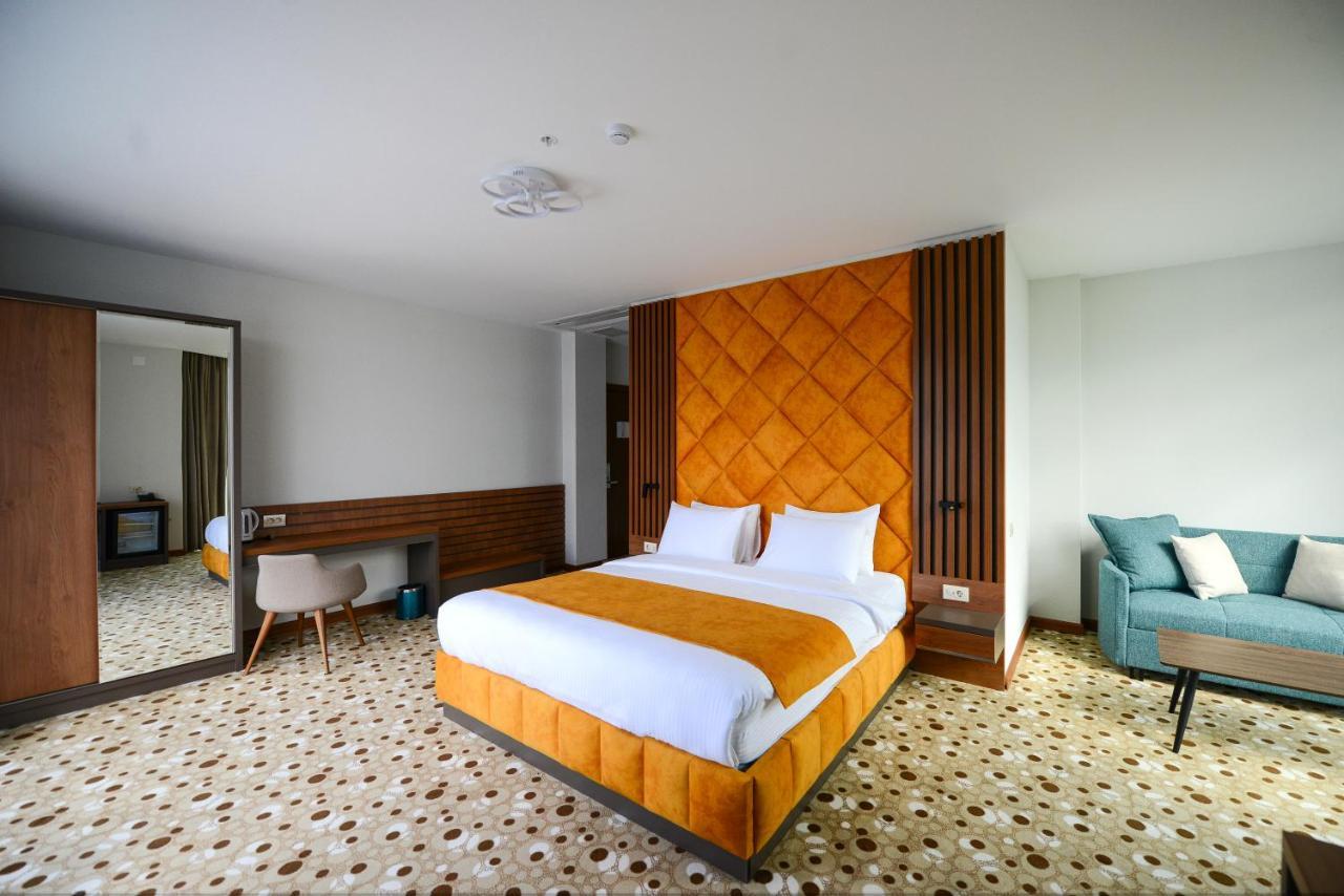 Calligraphy Hotel And Cottages Mtsvane Konts'khi Buitenkant foto
